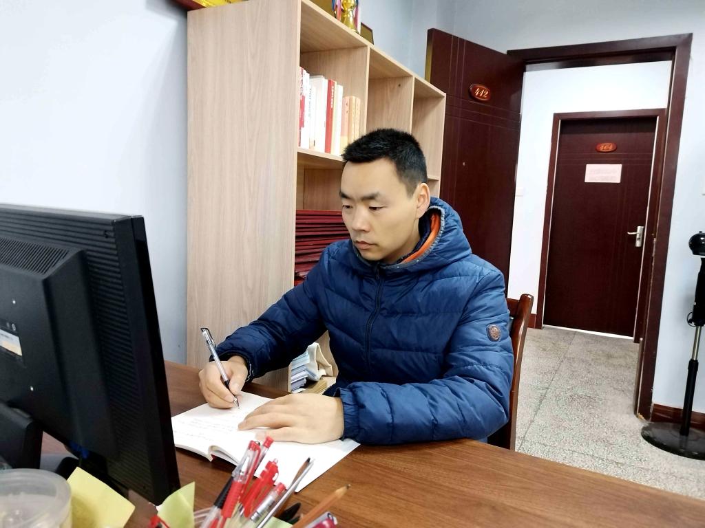 经济管理学院.jpg