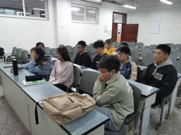 图4 赛后总结 图4 赛后总结