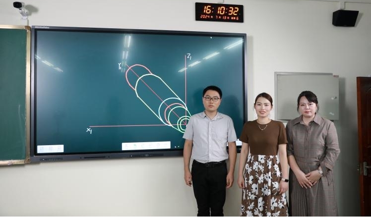 图片2.jpg 图片2.jpg