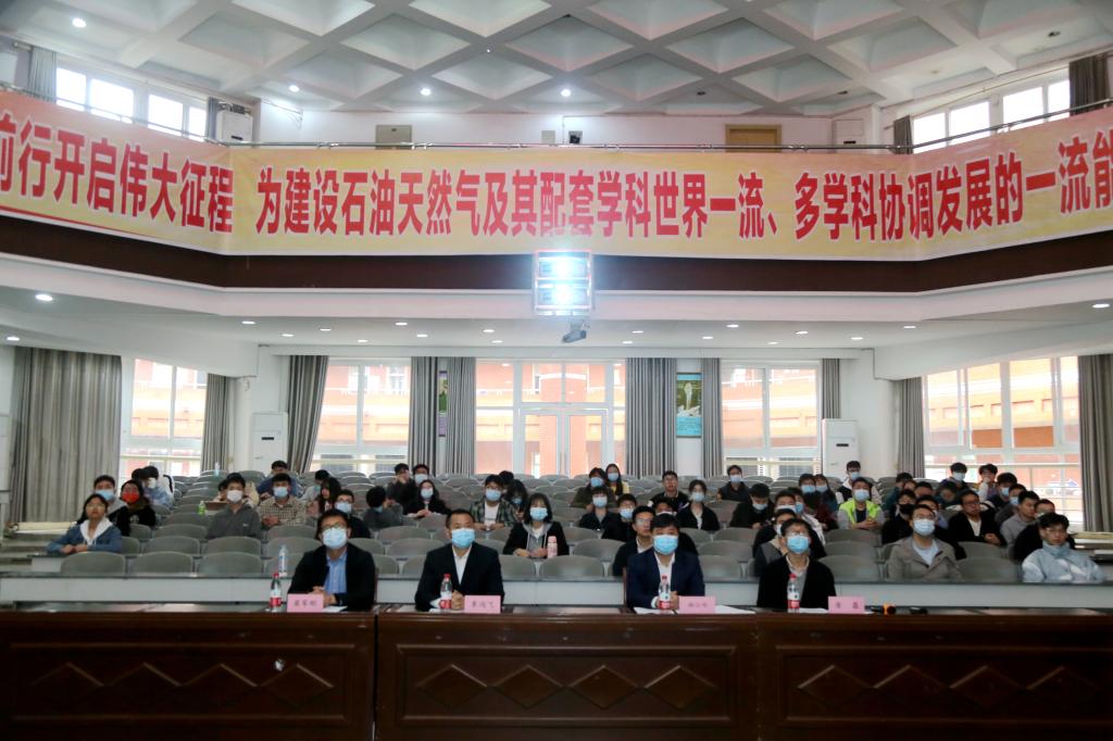说明: /__local/9/93/37/A309891F307241B21D9B0D36EA4_EE0BBE8A_1803A.jpg