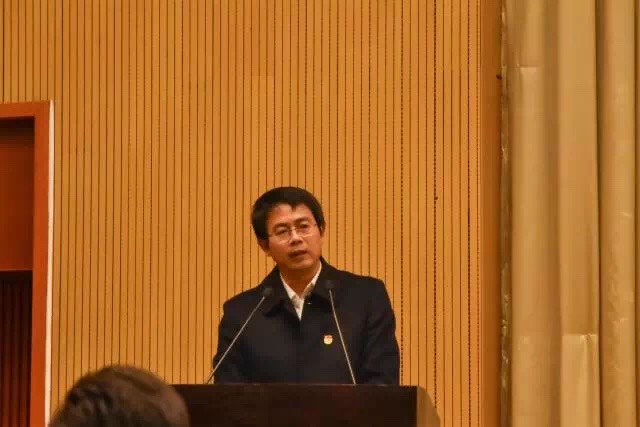 校党委副书记赵正文作总结讲话