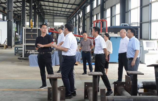 说明: D:\同方D盘\新闻图片\2021\20210722 省科技厅领导、专家来校考察 - 副本\002130.jpg 说明: D:\同方D盘\新闻图片\2021\20210722 省科技厅领导、专家来校考察 - 副本\002130.jpg