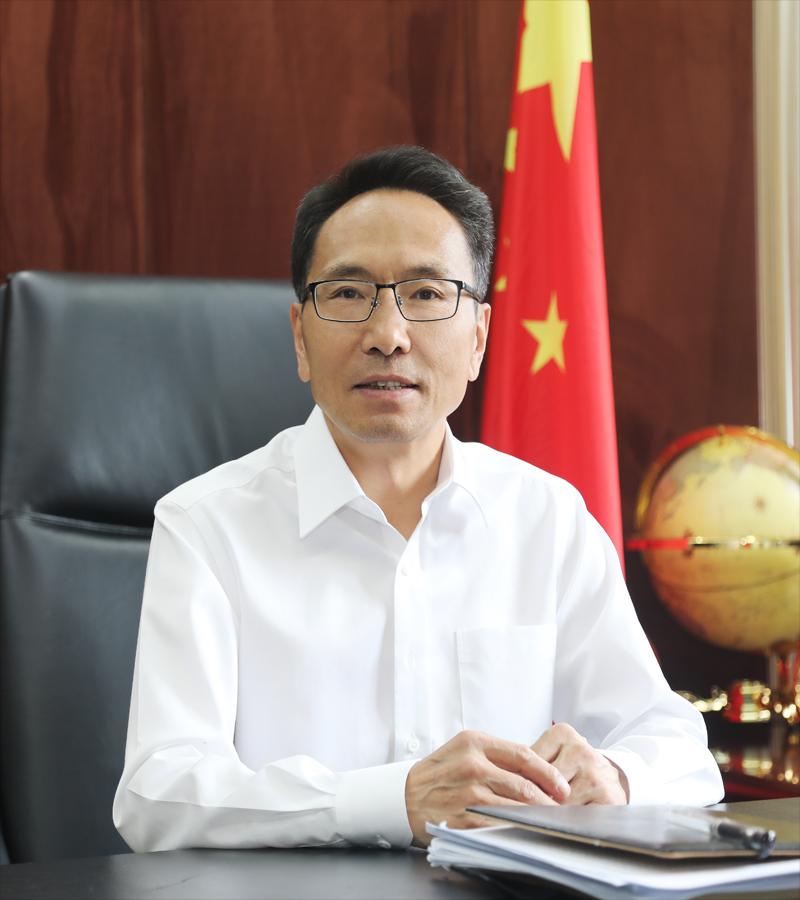 刘建明校友.png