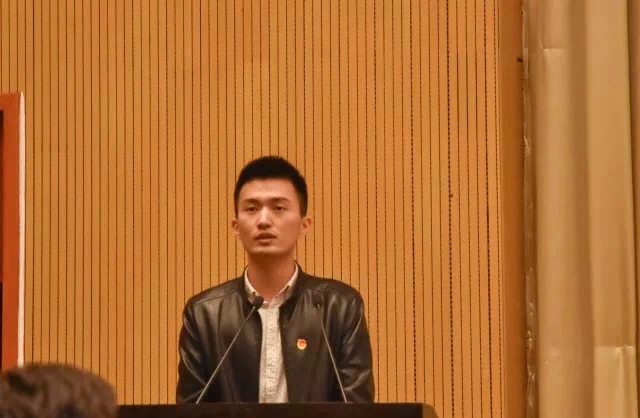 地科院团队展演四川省一等奖作品——Corephic(岩心图像分析系统)