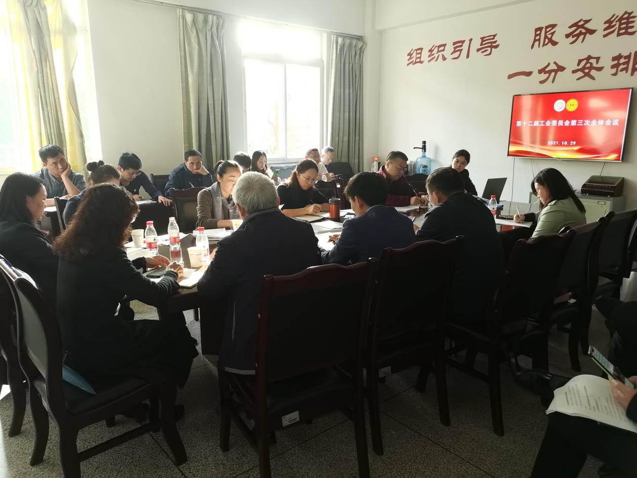 说明: d8b64df2928cadbad60021acc4f2e46