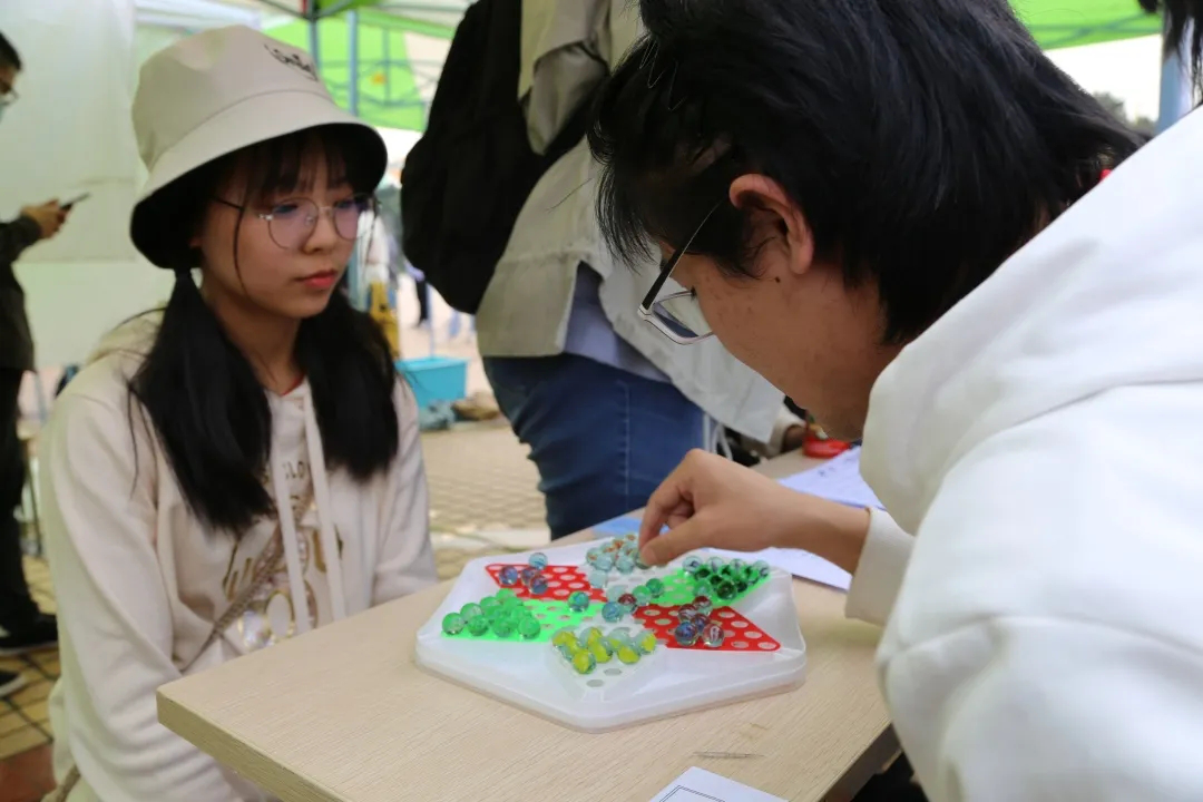 追梦者演讲协会风采展示 追梦者演讲协会风采展示